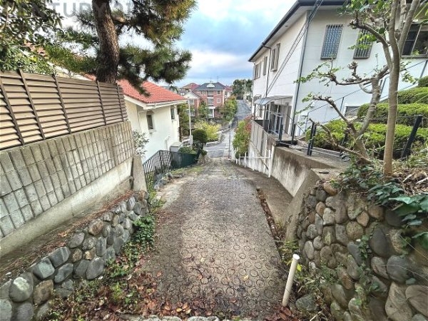 西宮市甲陽園目神山町中古戸建