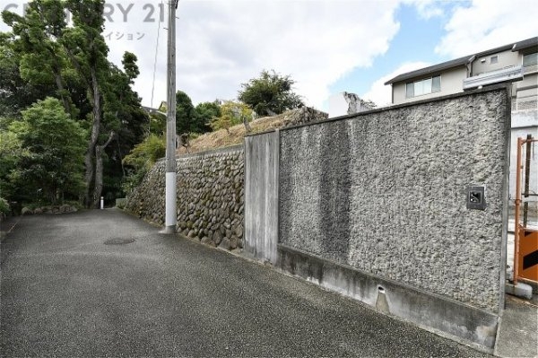 西宮市上甲東園1丁目売り土地