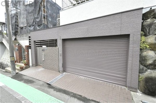 西宮市甲陽園東山町中古戸建