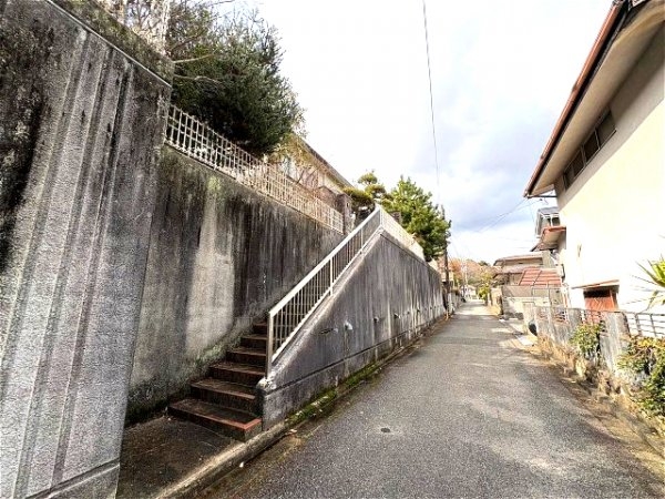 西宮市宝生ケ丘1丁目中古戸建