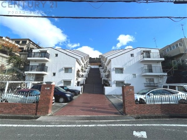 ガーデンハイツ高座台
