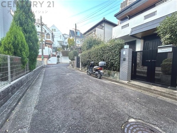 西宮市甑岩町の土地