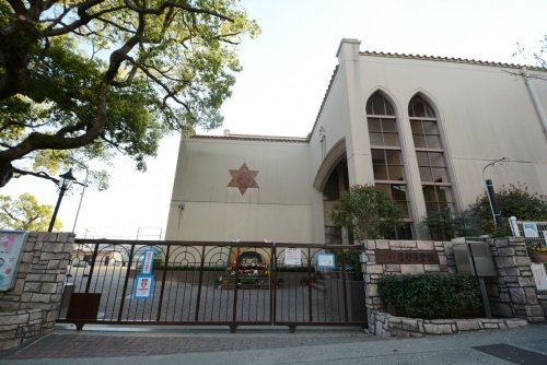 神戸市灘区国玉通4丁目の土地(神戸市立摩耶小学校)