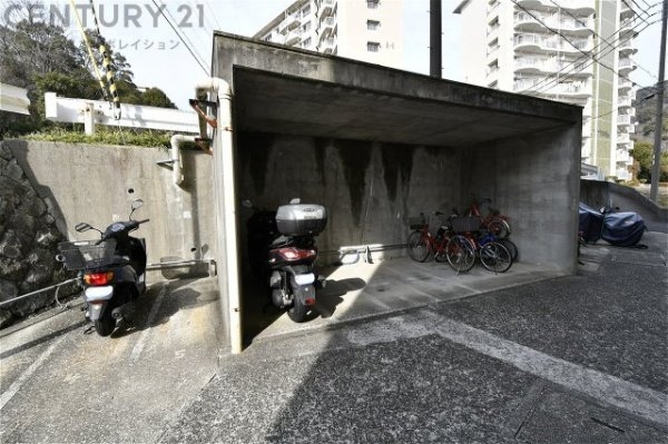 住吉台東住宅6号棟