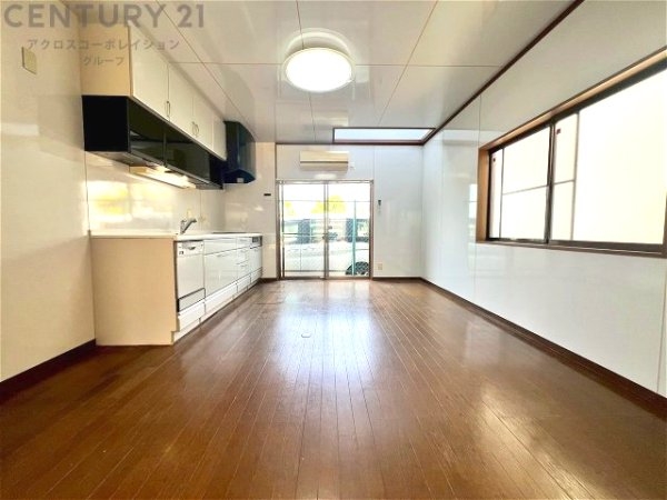 西宮市津門呉羽町中古戸建