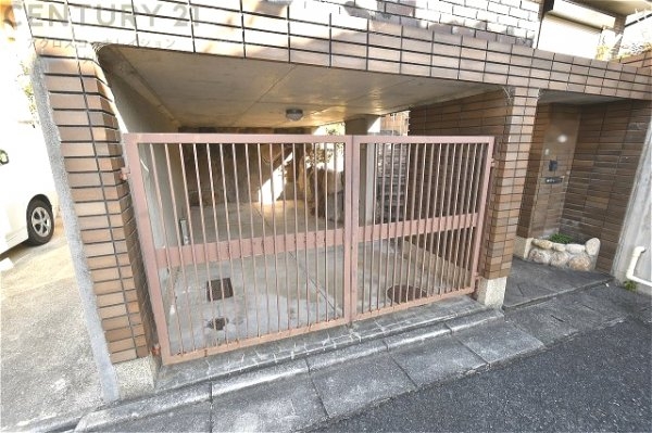 西宮市仁川町６丁目の中古一戸建て