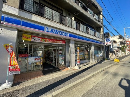 神戸市東灘区田中町2丁目の中古一戸建て(ローソン神戸田中町二丁目店)