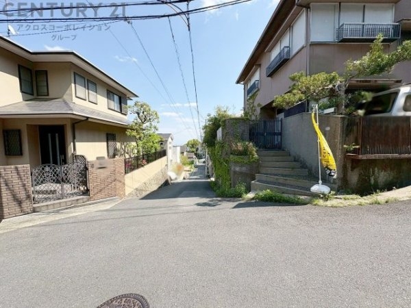 西宮市苦楽園四番町の中古一戸建て