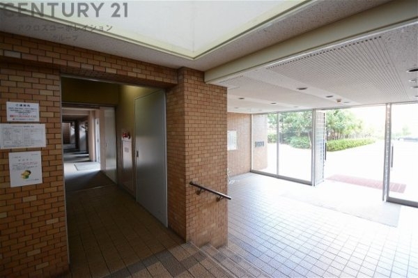 六甲グランドヒルズ２号館