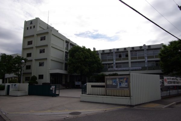 マンハイム甲子園1(兵庫県立 西宮今津高等学校)