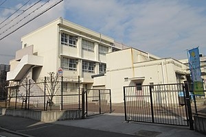 西宮市津門宝津町新築一戸建て(西宮市立津門小学校)