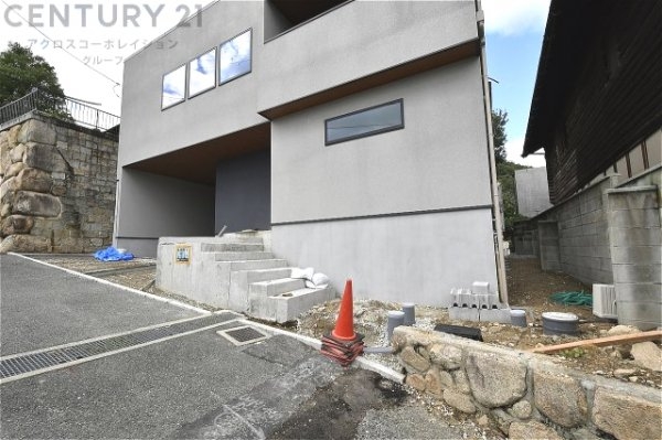 芦屋市山芦屋町新築一戸建て