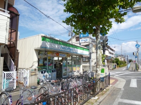 武庫川第2三番街4号棟(ファミリーマート福田東鳴尾町一丁目店)