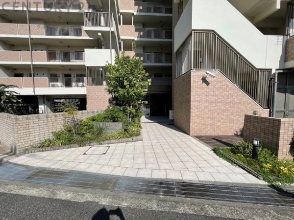ラフィネス西宮北口サウスコート