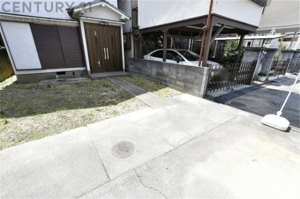 芦屋市南宮町中古テラスハウス
