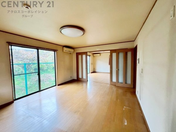 西宮市名塩２丁目の中古一戸建て