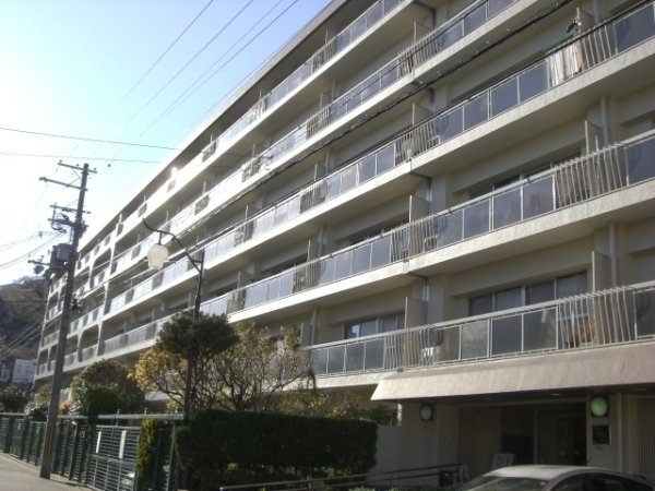 日商岩井甲陽園マンション