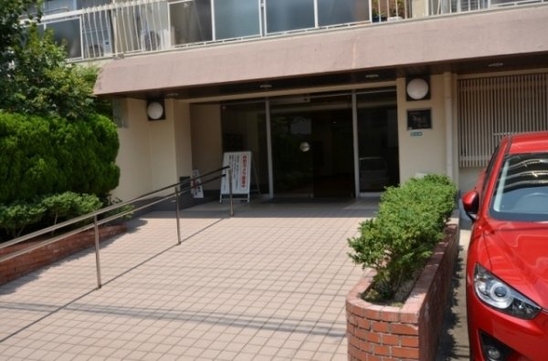 日商岩井甲陽園マンション