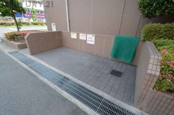 メゾン本山中町EAST