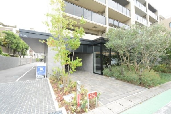 レ・ジェイド西宮北口樋ノ口町