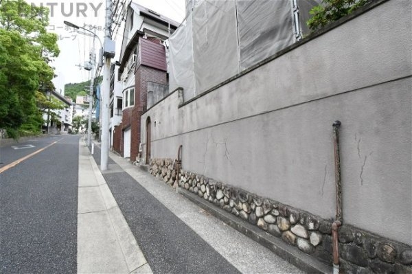 神戸市灘区鶴甲３丁目の中古一戸建て