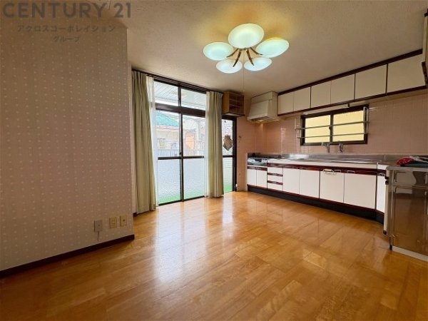 西宮市小松東町2丁目中古戸建
