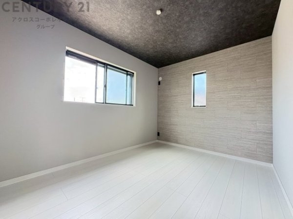 西宮市里中町3丁目新築一戸建て