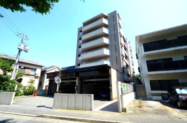 プリオーレ苦楽園