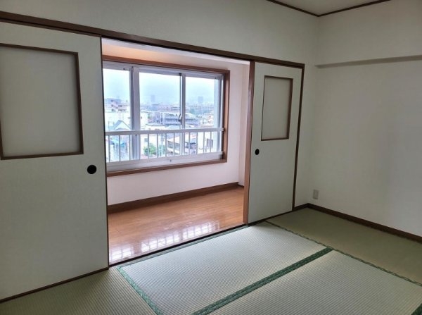 鳴尾小松住宅A棟