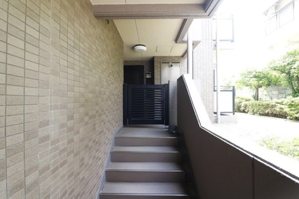 ステイツ岡本ANNEX