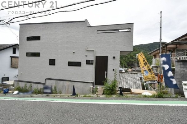 西宮市青葉台1丁目新築一戸建て