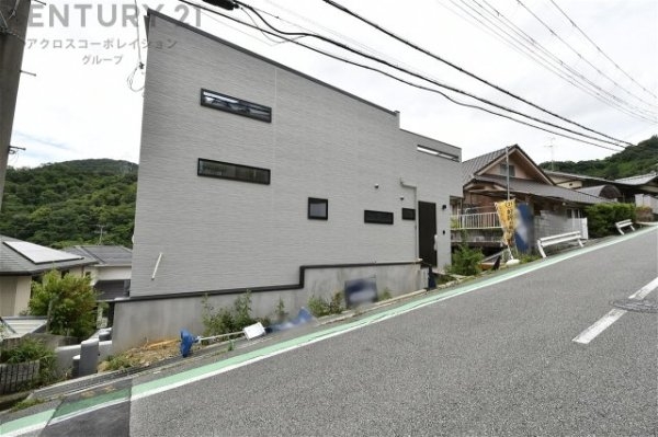 西宮市青葉台1丁目新築一戸建て