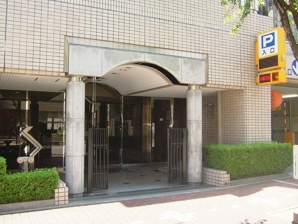ラリーブ芦屋