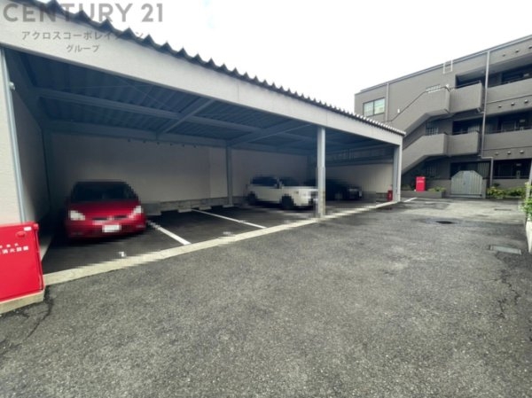ファミール岡本