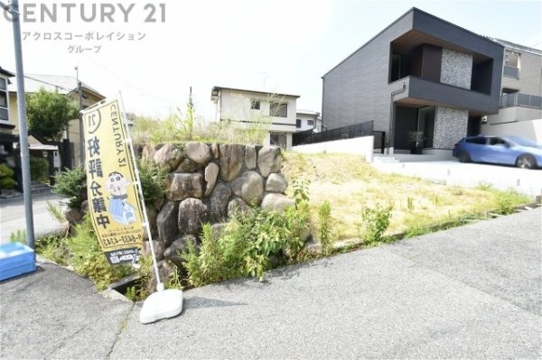 西宮市上甲東園４丁目の土地