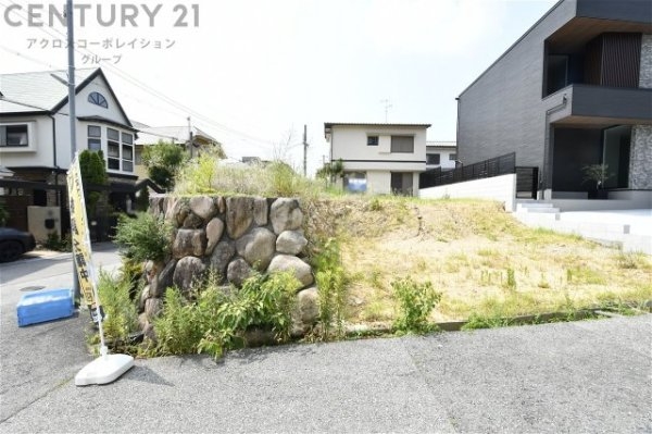 西宮市上甲東園４丁目の土地