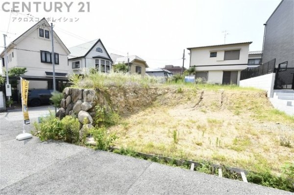 西宮市上甲東園４丁目の土地