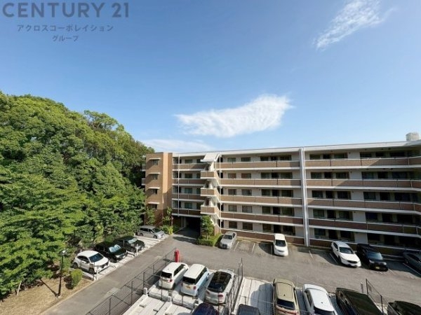 住吉山手コモンズD棟