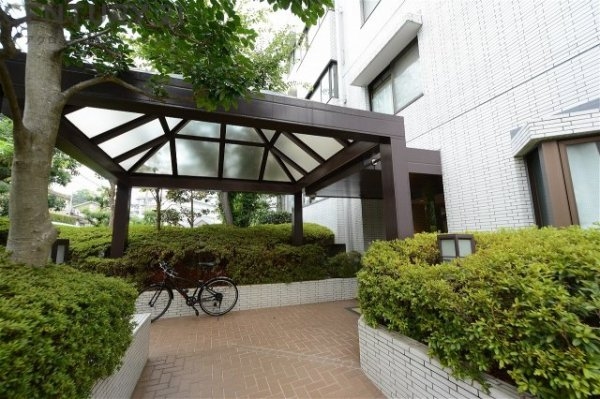 ファミーユ芦屋川