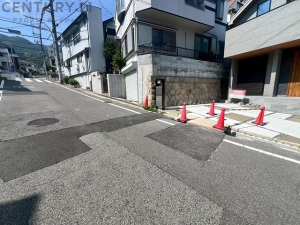 神戸市灘区上野通5丁目新築一戸建て