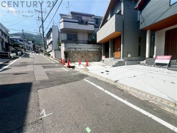 神戸市灘区上野通5丁目新築一戸建て