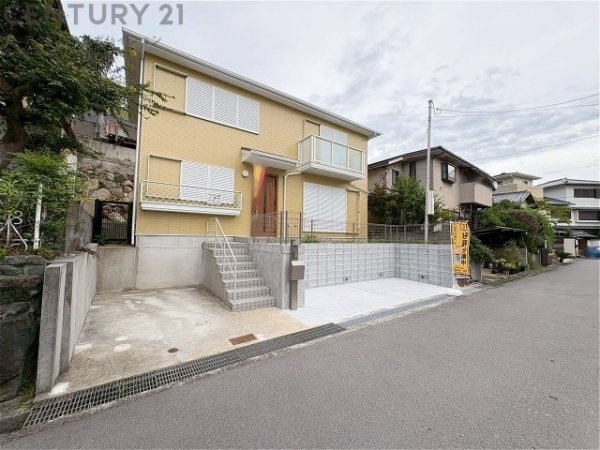 西宮市苦楽園二番町の中古一戸建て