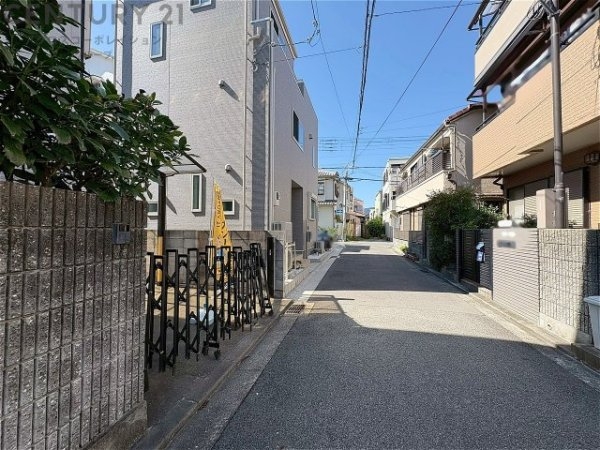 西宮市能登町の中古一戸建て