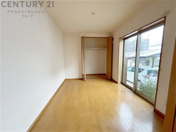 西宮市名塩さくら台3丁目の中古一戸建て(洋室)