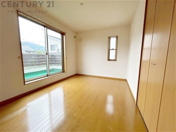 西宮市名塩さくら台3丁目の中古一戸建て(寝室)