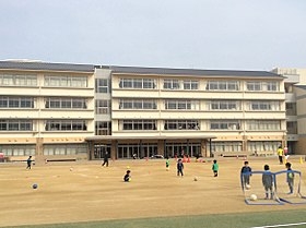 サンメゾン西宮北口ヴァン・エレーブ(西宮市立高木北小学校)