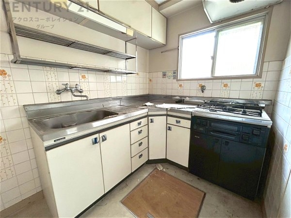 西宮市二見町中古テラスハウス