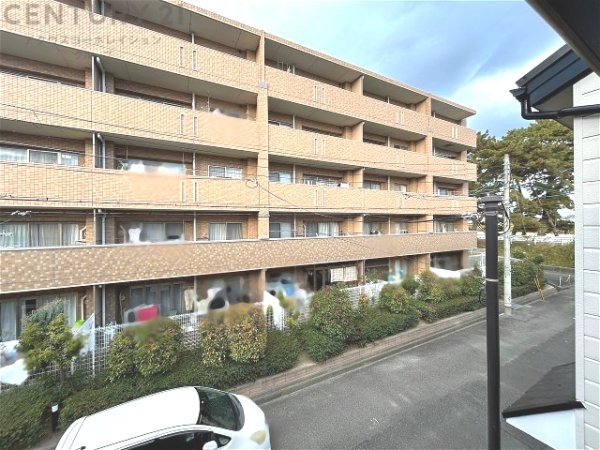西宮市一里山町の中古一戸建て