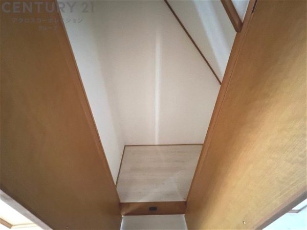 西宮市一里山町の中古一戸建て
