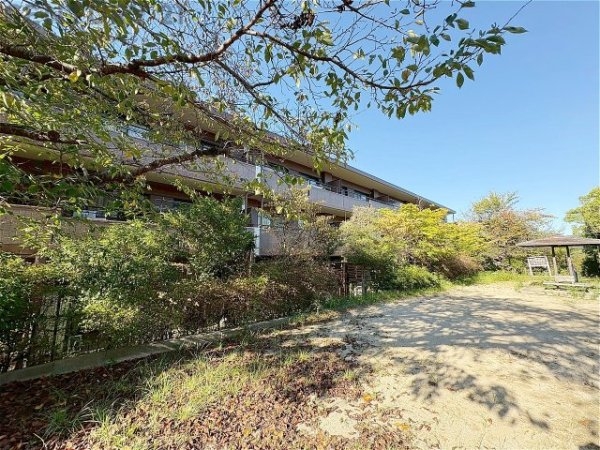 ベル・アーバニティ西宮名塩